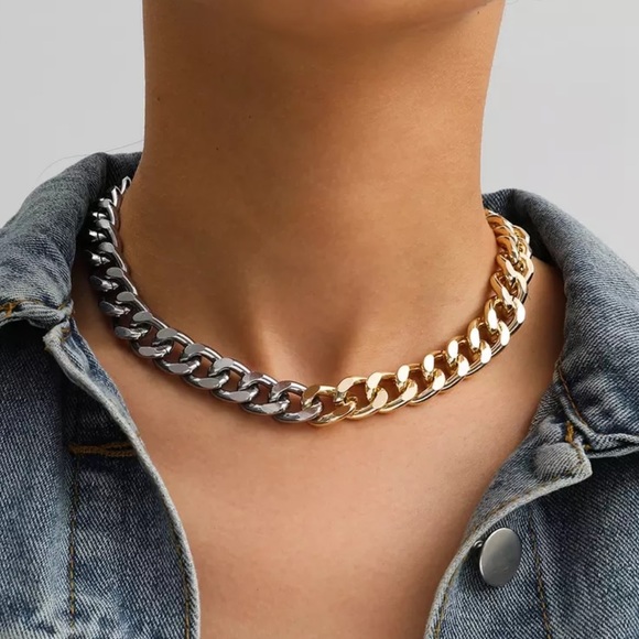 ✨✨Silver & Gold Cuban Choker ✨✨ - Picture 7 of 7